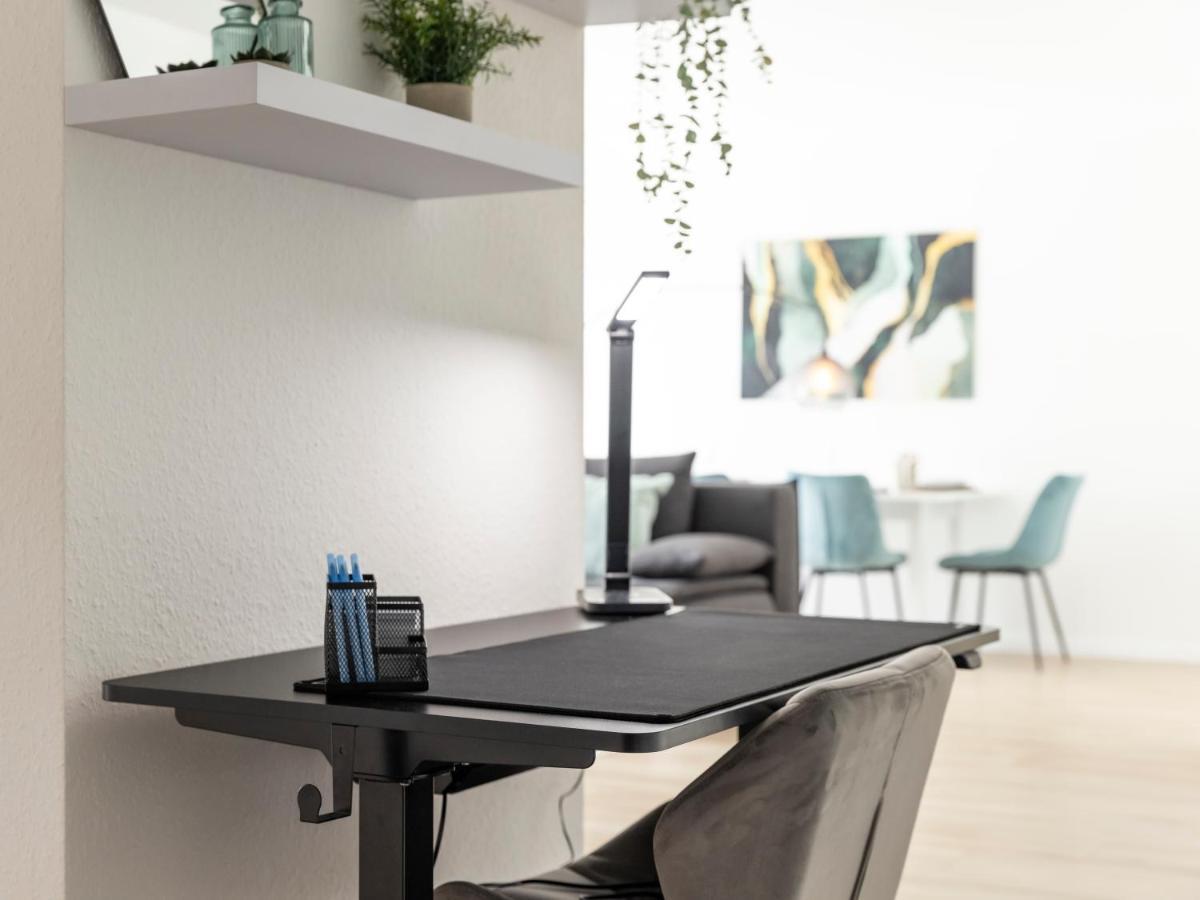 Appartamento Arena In Der Naehe - Tiefgarage - Balkon - Kueche - Smart Tv Gelsenkirchen Esterno foto